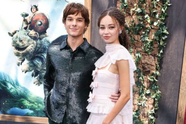 Mason Thames ve Nico Parker, Los Angeles Universal Pictures and DreamWorks Animasyon 'un 7 Haziran 2025' te AMMP 'deki David Geffen Tiyatrosu' nda gerçekleştirilen 