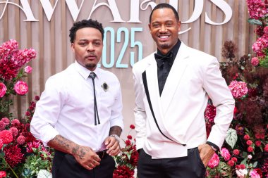 Bow Wow ve Terrence J, 9 Haziran 2025 'te Los Angeles, Kaliforniya' da Peacock Tiyatrosu 'nda düzenlenen BET Ödülleri' ne (25..