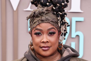 Da Brat, 9 Haziran 2025 tarihinde Los Angeles, Kaliforniya 'da Peacock Theater' da düzenlenen BET Ödülleri 'ne (25.. 