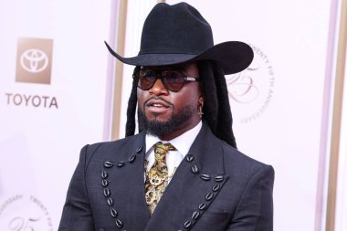 Shaboozey wearing custom Eleven Sixteen by Ugo Mozie arrives at the BET Awards 2025 (25th Annual BET Awards) held at Peacock Theater at L.A. Live on June 9, 2025 in Los Angeles, California, United States. 