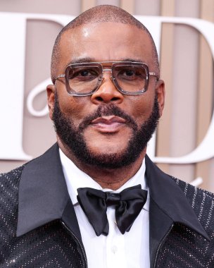 Louis Vuitton 'u giyen Tyler Perry, 9 Haziran 2025' te Los Angeles, Kaliforniya 'da Peacock Tiyatrosu' nda düzenlenen BET Ödülleri 'ne (25.. 