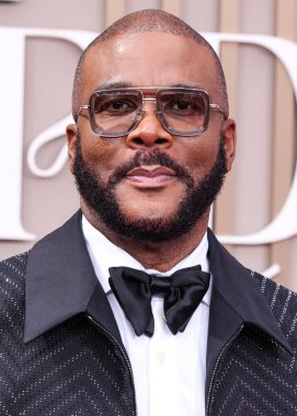 Louis Vuitton 'u giyen Tyler Perry, 9 Haziran 2025' te Los Angeles, Kaliforniya 'da Peacock Tiyatrosu' nda düzenlenen BET Ödülleri 'ne (25.. 