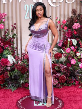 Yung Miami, 9 Haziran 2025 tarihinde Los Angeles, Kaliforniya 'da Peacock Theater' da düzenlenen BET Ödülleri 'ne (25.. 