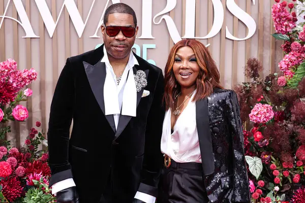 Busta Rhymes ve Mona Scott-Young, 9 Haziran 2025 'te Los Angeles, Kaliforniya' da Peacock Tiyatrosu 'nda düzenlenen BET Ödülleri' ne (25..     