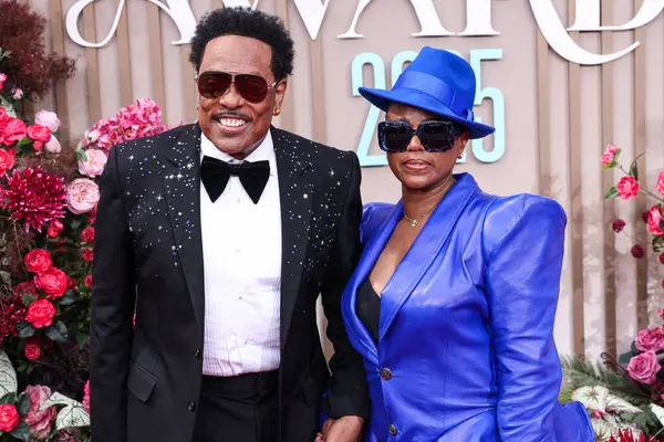 Charlie Wilson ve Shante Broadus, 9 Haziran 2025 'te Los Angeles, Kaliforniya' da Peacock Tiyatrosu 'nda düzenlenen BET Ödülleri' ne (25..