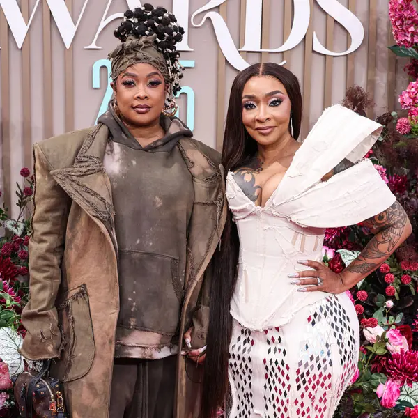 Da Brat ve Jesseca Harris-Dupart, 9 Haziran 2025 tarihinde Los Angeles, Kaliforniya 'da Peacock Tiyatrosu' nda düzenlenen BET Ödülleri 'ne (25..