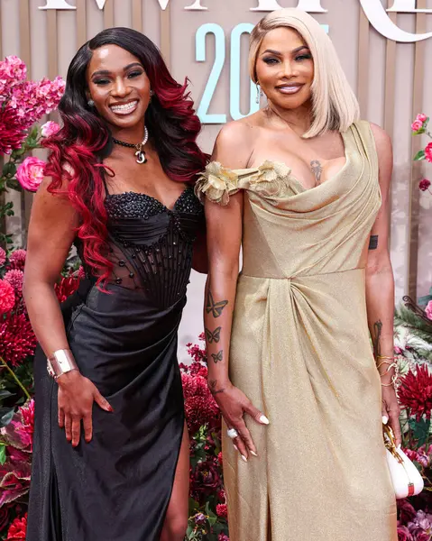 Mısır Denton ve annem Pepa (Sandra Denton), 9 Haziran 2025 tarihinde Los Angeles, Kaliforniya 'da Peacock Tiyatrosu' nda düzenlenen BET Ödülleri 'ne (25.. 