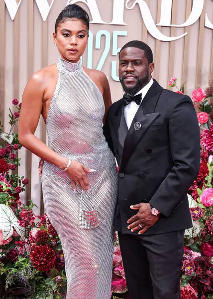 Eniko Parrish Hart ve kocası Kevin Hart, 9 Haziran 2025 'te Los Angeles, Kaliforniya' da Peacock Tiyatrosu 'nda düzenlenen BET Ödülleri' ne (25.. 