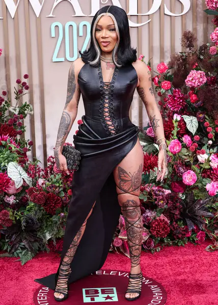 GloRilla, 9 Haziran 2025 'te Los Angeles, Kaliforniya' da Peacock Theater 'da düzenlenen BET Ödülleri' ne (25.. 