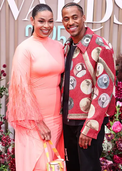 LOS ANGELES, CALIFORNIA, ABD - Haziran 09: Amerikalı şarkıcı ve aktris Jordin Sparks (Jordin Brianna Sparks) BET Ödülleri 2025 'e geldi (25.)