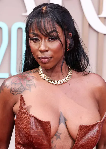 Kash Doll, Los Angeles, Kaliforniya 'daki Peacock Tiyatrosu' nda düzenlenen BET Ödülleri 'ne (25..