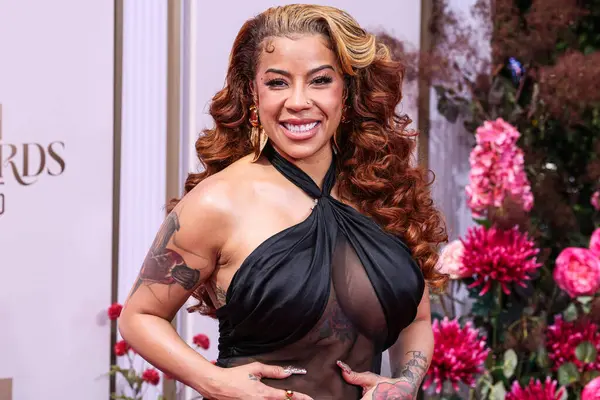 Keyshia Cole, 9 Haziran 2025 tarihinde Los Angeles, Kaliforniya 'da Peacock Theater' da düzenlenen BET Ödülleri 'ne (25..