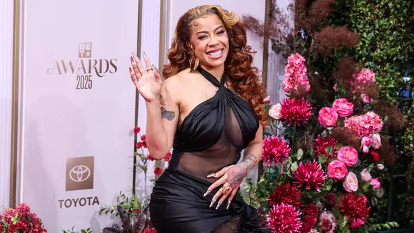 Keyshia Cole, 9 Haziran 2025 tarihinde Los Angeles, Kaliforniya 'da Peacock Theater' da düzenlenen BET Ödülleri 'ne (25..