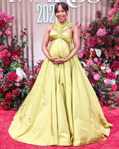 KJ Smith, Los Angeles, Kaliforniya 'daki Peacock Tiyatrosu' nda düzenlenen BET Ödülleri 'ne (25.