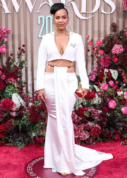 5. BET Ödülleri 'ne (25. BET Ödülleri) 9 Haziran 2025' te Los Angeles, Kaliforniya 'da Peacock Tiyatrosu' nda düzenlenen BET Ödülleri 'ne ulaşır.. 