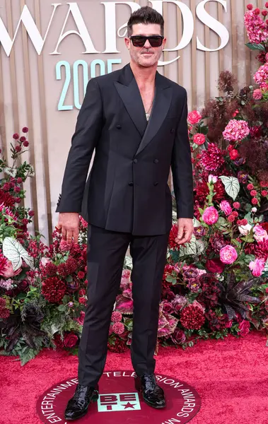 Robin Thicke, 9 Haziran 2025 'te Los Angeles, Kaliforniya' da Peacock Tiyatrosu 'nda düzenlenen BET Ödülleri' ne (25..         