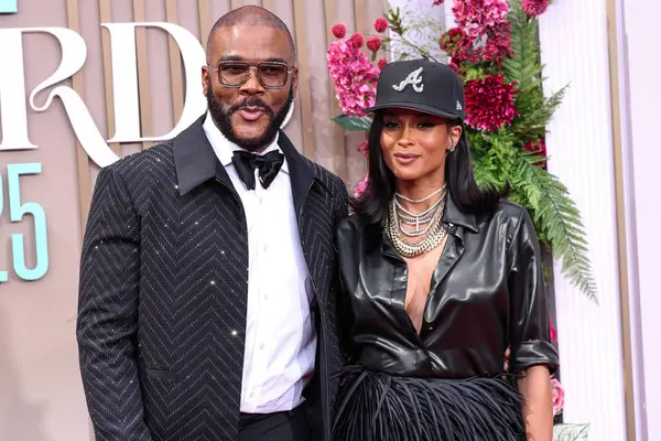 Tyler Perry ve Ciara Princess Wilson, 9 Haziran 2025 'te Los Angeles, Kaliforniya' da Peacock Tiyatrosu 'nda düzenlenen BET Ödülleri' ne (25..     