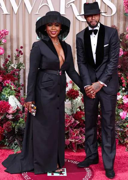 Pinky Cole Hayes ve Derrick Hayes, 9 Haziran 2025 'te Los Angeles, Kaliforniya' da Peacock Tiyatrosu 'nda düzenlenen BET Ödülleri' ne (25..