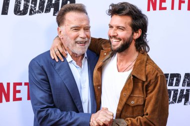 Avusturyalı ve Amerikalı aktör, eski Kaliforniya Valisi, iş adamı, eski politikacı ve eski profesyonel vücut geliştirici Arnold Schwarzenegger ve İngiliz aktör Guy Burnet Netflix 'in' FUBAR 'ikinci sezonunun Los Angeles Premiere' ine geldiler. 