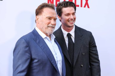 Avusturyalı ve Amerikalı aktör, eski Kaliforniya Valisi, iş adamı, eski politikacı ve eski profesyonel vücut geliştirici Arnold Schwarzenegger ve oğlu / Amerikalı aktör ve model aktör ve model Patrick Schwarzenegger 