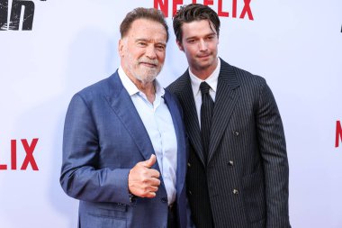 Avusturyalı ve Amerikalı aktör, eski Kaliforniya Valisi, iş adamı, eski politikacı ve eski profesyonel vücut geliştirici Arnold Schwarzenegger ve oğlu / Amerikalı aktör ve model aktör ve model Patrick Schwarzenegger 