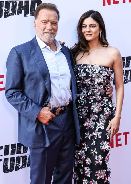 Avusturyalı ve Amerikalı aktör, eski Kaliforniya Valisi, iş adamı, eski politikacı ve eski profesyonel vücut geliştirici Arnold Schwarzenegger ve Amerikalı aktris Monica Barbaro Netflix 'in' FUBAR 'ikinci sezonunun Los Angeles Premiere' ine geldiler.