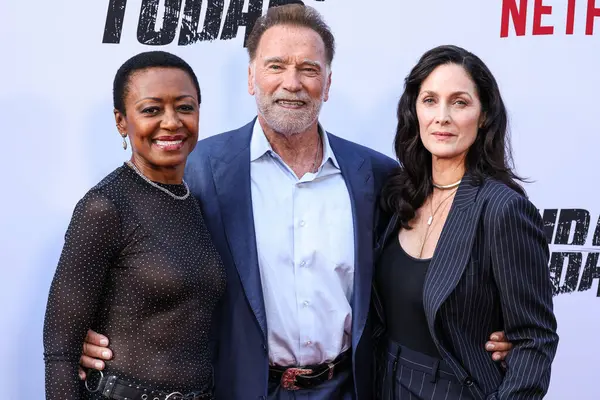 Kanadalı aktris Barbara Eve Harris, Avusturyalı ve Amerikalı aktör, eski Kaliforniya Valisi, iş adamı, eski politikacı ve eski profesyonel vücut geliştirici Arnold Schwarzenegger ve Kanadalı-Amerikalı oyuncu ve yapımcı Carrie-Anne Moss. 