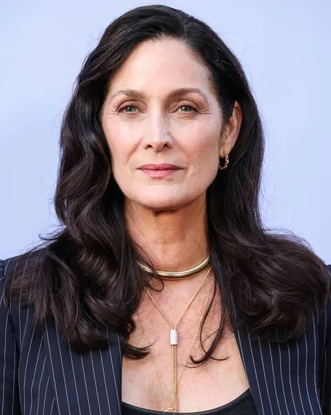 Kanadalı-Amerikalı aktris ve yapımcı Carrie-Anne Moss, Netflix 'in' FUBAR 'ikinci sezonunun Los Angeles Premiere' ine 11 Haziran 2025 'te Hollywood, Los Angeles, Kaliforniya' da düzenlenen Netflix Tudum Theater 'a geldi..        