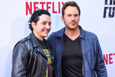 Amerikalı aktör ve yapımcı Gabriel Luna ve Avusturyalı ve Amerikalı aktör, eski Kaliforniya Valisi, iş adamı, eski politikacı ve eski profesyonel vücut geliştirici Arnold Schwarzenegger Netflix 'in' FUBARX 'ının Los Angeles Premiere' ine geldi