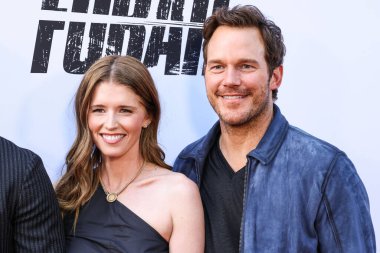 Amerikalı yazar, girişimci ve hayvan hakları savunucusu Katherine Schwarzenegger ve kocası / Amerikalı aktör Chris Pratt Netflix 'in' FUBAR 'ikinci sezonunun Los Angeles galasına 11 Haziran 2025' de Hollywood, LA, CA