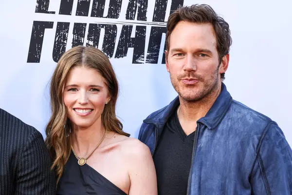 Amerikalı yazar, girişimci ve hayvan hakları savunucusu Katherine Schwarzenegger ve kocası / Amerikalı aktör Chris Pratt Netflix 'in' FUBAR 'ikinci sezonunun Los Angeles galasına 11 Haziran 2025' de Hollywood, LA, CA
