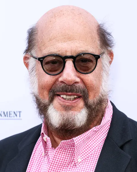 Amerikalı aktör Fred Melamed, 14 Haziran 2025 tarihinde CBS Radford Stüdyo Merkezi 'nde düzenlenen 13. Geleneksel Ed Asner ve Arkadaşları Poker Turnuvası' na katıldı..