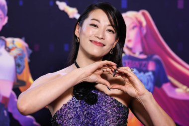 Amerikalı aktris, şarkıcı ve model Arden Cho, Netflix 'in 16 Haziran 2025' te Hollywood, Los Angeles, Kaliforniya, ABD 'de düzenlenen Netflix Tudum Theater' daki 'KPop Demon Hunters' özel gösterimine geldi..