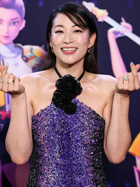 Amerikalı aktris, şarkıcı ve model Arden Cho, Netflix 'in 16 Haziran 2025' te Hollywood, Los Angeles, Kaliforniya, ABD 'de düzenlenen Netflix Tudum Theater' daki 'KPop Demon Hunters' özel gösterimine geldi..