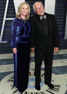 Jimmy Buffetts için 275 milyon dolarlık gayrimenkul kavgası aile güvencesinin risklerini ön plana çıkarıyor. BEVERLY HILLS, LOS ANGELES, CALIFORNIA, ABD - 24 Şubat: Jane Slagsvol ve kocası / Amerikalı şarkıcı-söz yazarı, yazar ve işadamı Jimmy Buffett