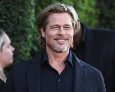 'F1:' The Movie 'İlk Tepkiler: Brad Pitt' in Yarış Efsanesi 'Old School Summer Blockbuster' Bu Çok İyi. HOLYWOOD, LOS ANGELES, CALIFORNIA, ABD - 18 Eylül: Amerikalı aktör ve yapımcı Brad Pitt             