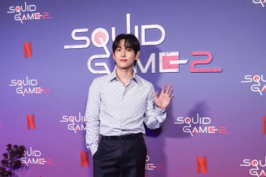 Güney Koreli şarkıcı ve aktör Yim Si-wan (Im Si-wan) Netflix 'in' Squid Game '2. sezon Deneyim Fotoğrafı Çağrısını 17 Haziran 2025' te Manhattan, New York, ABD 'de Manhattan' da gerçekleştirdi.. 