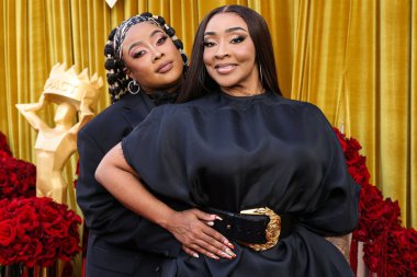 Amerikalı rapçi Da Brat ve kız arkadaşı Jesseca Harris-Dupart, 20 Haziran 2025 'te Beverly Hilton Hotel' deki Wilshire Garden Avlusu 'nda düzenlenen 5..