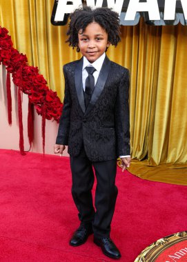 John Singleton 'ın oğlu Seven John Singleton, 20 Haziran 2025' te Beverly Hilton Oteli 'ndeki Wilshire Garden Avlusu' nda düzenlenen 5.. 