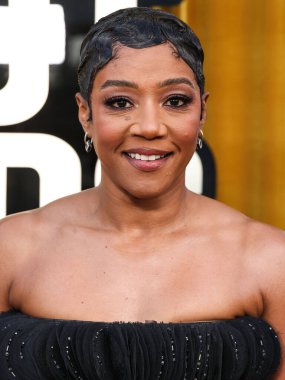 Amerikalı komedyen ve aktris Tiffany Haddish, 20 Haziran 2025 'te Beverly Hilton Hotel' deki Wilshire Garden Avlusu 'nda düzenlenen 5. Geleneksel Hollywood Açılan Impact Ödülleri' ne geldi.. 