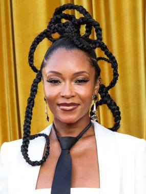 Amerikalı aktris ve model Yaya DaCosta, 20 Haziran 2025 'te Beverly Hilton Oteli' ndeki Wilshire Garden Avlusu 'nda düzenlenen 5.. 