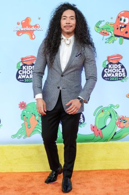 Kanadalı film yapımcısı ve yönetmen Cole Walliser, 21 Haziran 2025 'te Santa Monica, Los Angeles, Kaliforniya, ABD' de düzenlenen 2025 Nickelodeon Çocuk Seçimi Ödülleri 'ne (38..        
