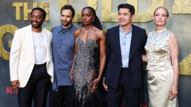 Chiwetel Ejiofor, Marwan Kenzari, Kiki Layne, Henry Golding ve Uma Thurman, Netflix 'in Hollywood, Los Angeles, Kaliforniya, ABD' deki Netflix Tudum Tiyatrosu 'nda düzenlenen' Eski Muhafız 2 'nin Los Angeles galasına geldiler..