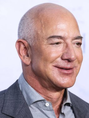Jeff Bezos ve Lauren Sanchez evliler! Düğümü 27 Haziran 2025 Cuma günü İtalya 'nın Venedik kentindeki San Giorgio Maggiore adasında düzenlenen siyah kravat töreninde attılar. CULVER ŞEHRİ, LOS ANGELES, CALIFORNIA, ABD - 15 Ağustos: Amerikalı girişimci