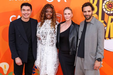 İngiliz aktör, yapımcı ve eski seyahat muhabiri Henry Golding, Amerikalı aktris Kiki Layne, Güney Afrikalı-Amerikalı aktris ve film yapımcısı Charlize Theron ve Hollandalı-Tunuslu aktör Marwan Kenzari Charlize Theron Afrika 'ya geldiler.