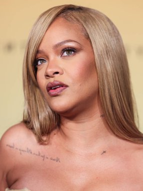  Rihanna geçen hafta sessizce müzik tarihi yazdı. Hafta sonu, plak şirketi ROC Nation tarafından Rihanna 'nın Spotify' da 50 milyar akışı geçtiği ortaya çıktı. LOS ANGELES, CALIFORNIA, ABD - 26 Nisan: Barbadoslu şarkıcı, oyuncu