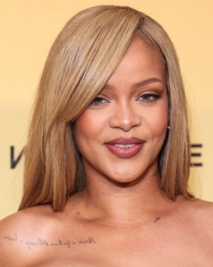  Rihanna geçen hafta sessizce müzik tarihi yazdı. Hafta sonu, plak şirketi ROC Nation tarafından Rihanna 'nın Spotify' da 50 milyar akışı geçtiği ortaya çıktı. LOS ANGELES, CALIFORNIA, ABD - 26 Nisan: Barbadoslu şarkıcı, oyuncu