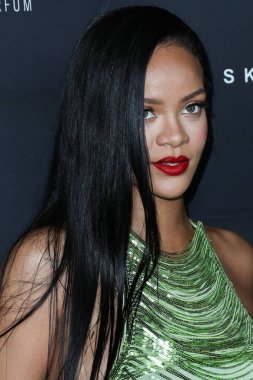 Rihanna geçen hafta sessizce müzik tarihi yazdı. Rihanna Spotify 'da 50 milyar akışı geçti. HOLYWOOD, LOS ANGELES, CALIFORNIA, ABD - 11 Şubat: Barbadoslu şarkıcı Rihanna 70..