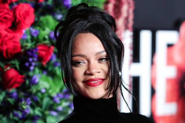 Rihanna geçen hafta sessizce müzik tarihi yazdı. Hafta sonu, plak şirketi ROC Nation tarafından Rihanna 'nın Spotify' da 50 milyar akışı geçtiği ortaya çıktı. MANHATTAN, New York City, New York, ABD - 12 Eylül 2019