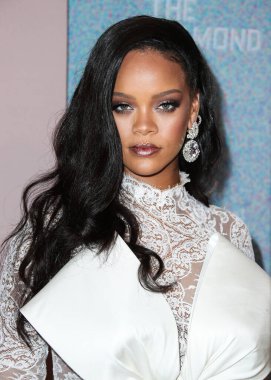 Rihanna geçen hafta sessizce müzik tarihi yazdı. Hafta sonu, plak şirketi ROC Nation tarafından Rihanna 'nın Spotify' da 50 milyar akışı geçtiği ortaya çıktı. MANHATTAN, New York Şehri, New York, ABD - 13 Eylül 2018: 